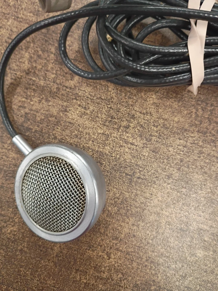 Antikes Wender Anstecknadel Mikrofon L 40 in gutem Zustand 19 Fuß Zweidrahtkabel - Bild 3 von 4