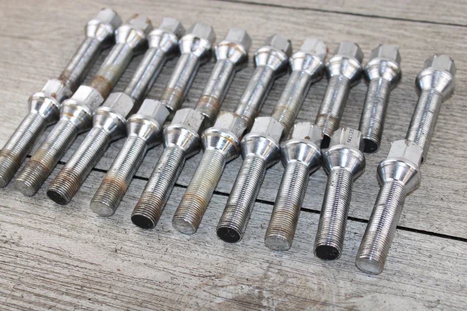 09-15 BMW 750LI 740LI 740I 750I F01 F02 TUERCAS EXTENDIDAS Foto 4 de 4