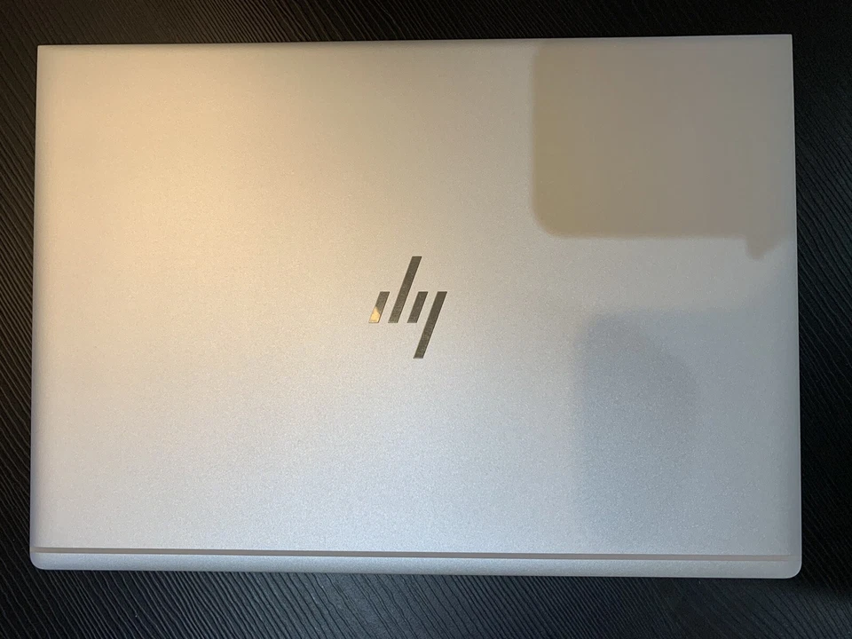 HP EliteBook 1040 G4| i7-7600U| 2.8GHz | 16GB RAM|51 2 GB SSD |Finger Print| 14" - Image 4 of 4