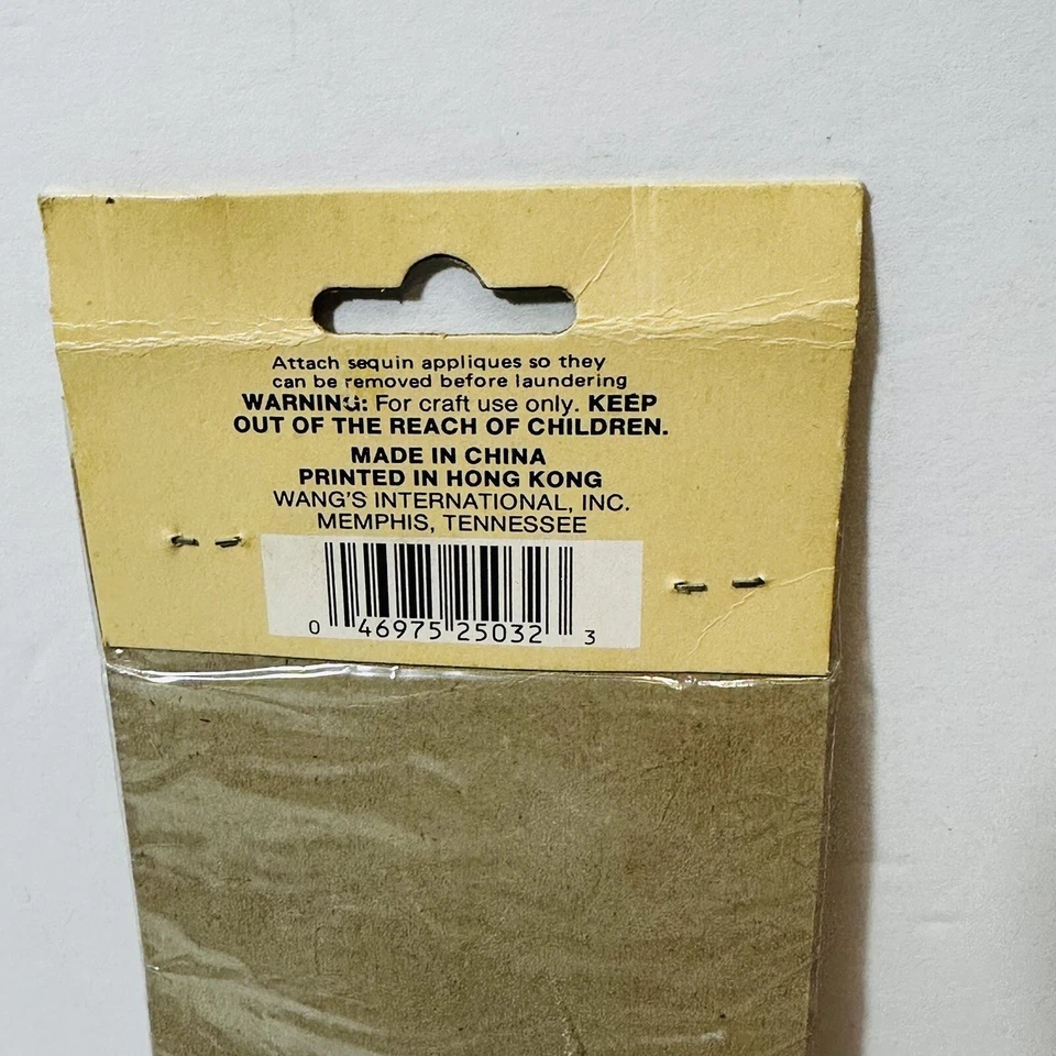 Vintage 80s 90s Sequin Sew On Patch Parrot Bird Size Wang’s 7 1/2” Size - Image 4 of 4