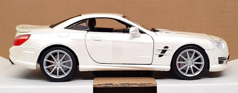 Burago escala 1/24 18-21066 - Mercedes Benz SL65 AMG techo rígido - blanco metálico Foto 4 de 4