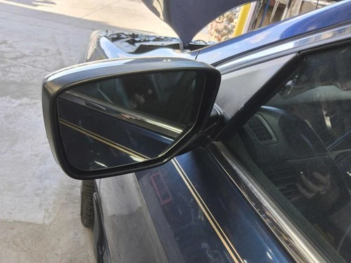 Used Left Door Mirror fits: 2017 Honda Accord power body colored Sedan w/o turn