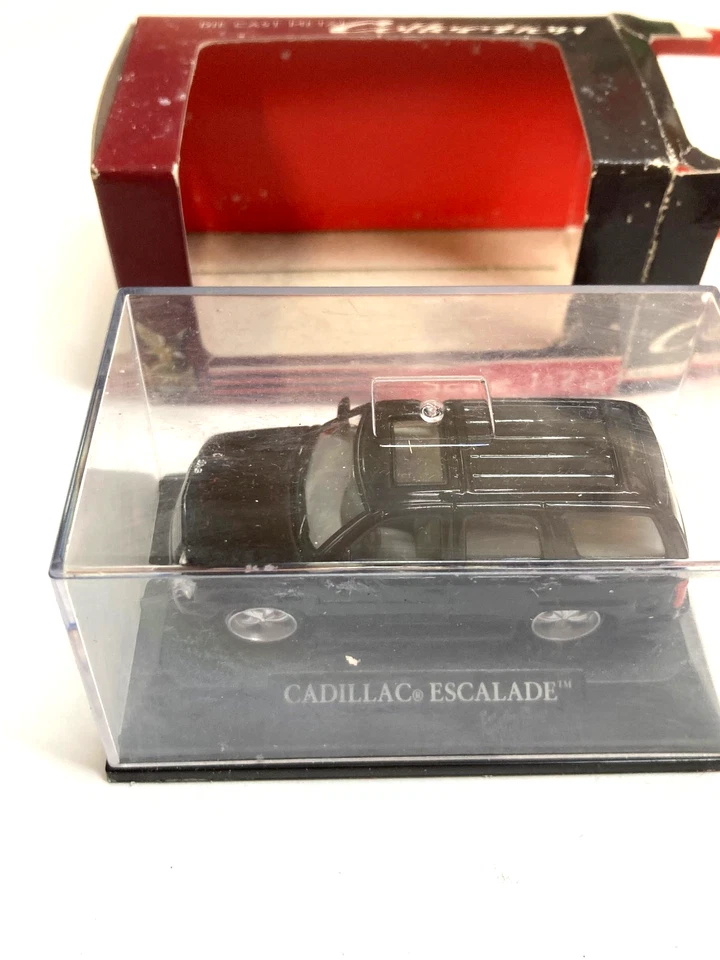 Lot of 3 - YatMing 1:72 Die Cast Metal - Escalade Black and White;  Lexus SC430 - Image 2 of 4