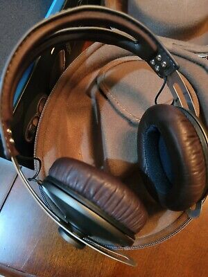 Sennheiser Momentum Over Ear Noise Cancelling Brown Leather Sennheiser Momentum Over Ear Noise Cancelling Brown Leather