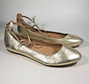 ankle tie ballet flats