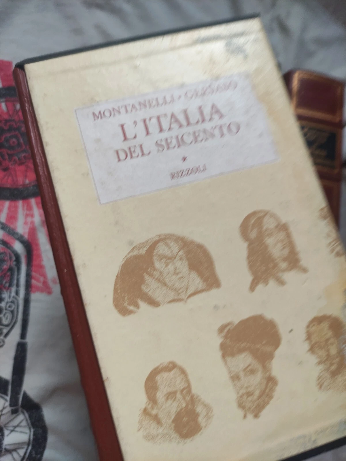 Foto 15 di 21