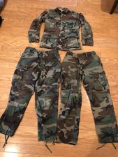 Set camouflage jacket and 2 pants Size S-R, M-S, M-R