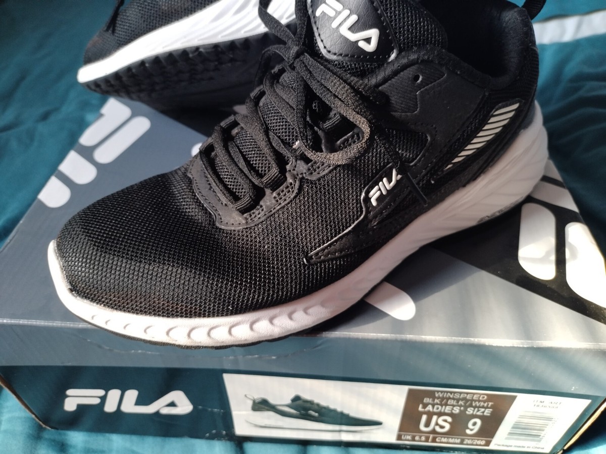 FILA Sneakers, Size US9.5 Amazon.com | Fila Galaxia 5 Strap PS Girls Shoes Size 10.5  main image 3