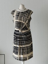 Armani Exchange silky dress size 8/10 small work dress Preowned Black & white 