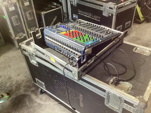 Soundcraft SI Expression 1 Digital Audio Mixer + Flightcase - Bild 4 von 6