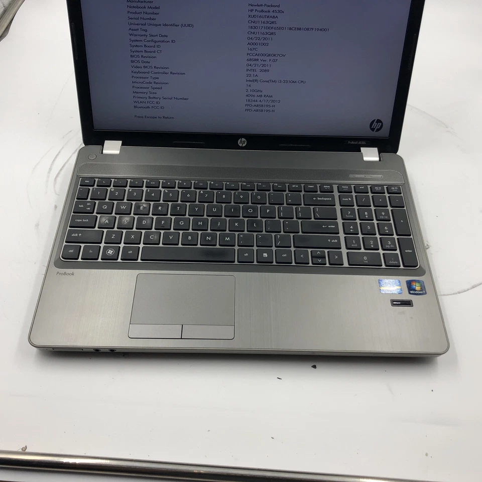 Portátil HP ProBook 4530s i3-2310M 2,1 GHz 4 GB SIN HDD/OS placa muerta/GPU (PARA REPUESTOS) Foto 3 de 4