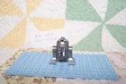 Lego  Star Wars Astromech Droid  R2-Q2   sw0943    Minifigure Minifig  B4