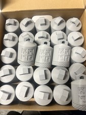 Box of 25 3d printed geocaching containers light grey . Item 2057
