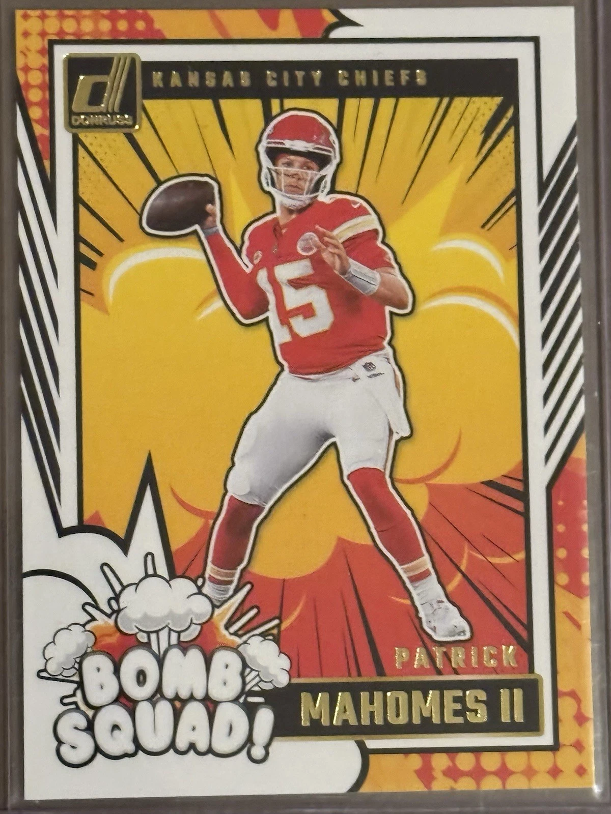 Patrick Mahomes trading card