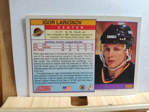 IGOR LARIONOV ๐1991 SCORE #168 CANUCKS NHL Hockey Card๐ - Picture 2 of 2