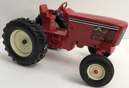 Vintage ERTL 1:16 Die-cast INTERNATIONAL Red Tractor STK 415 Really Nice! - Bild 5 von 15