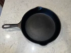 Vintage GRISWOLD 8 Inch CAST Iron SKILLET LARGE  BLOCK LOGO Made in USA 704D