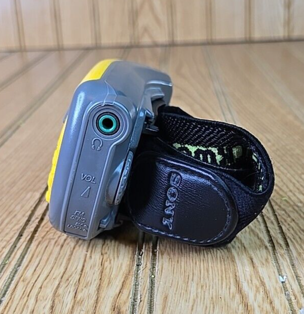 Sony SRF-M78 Sports Walkman Portable AM/FM Radio w/ Armband ...