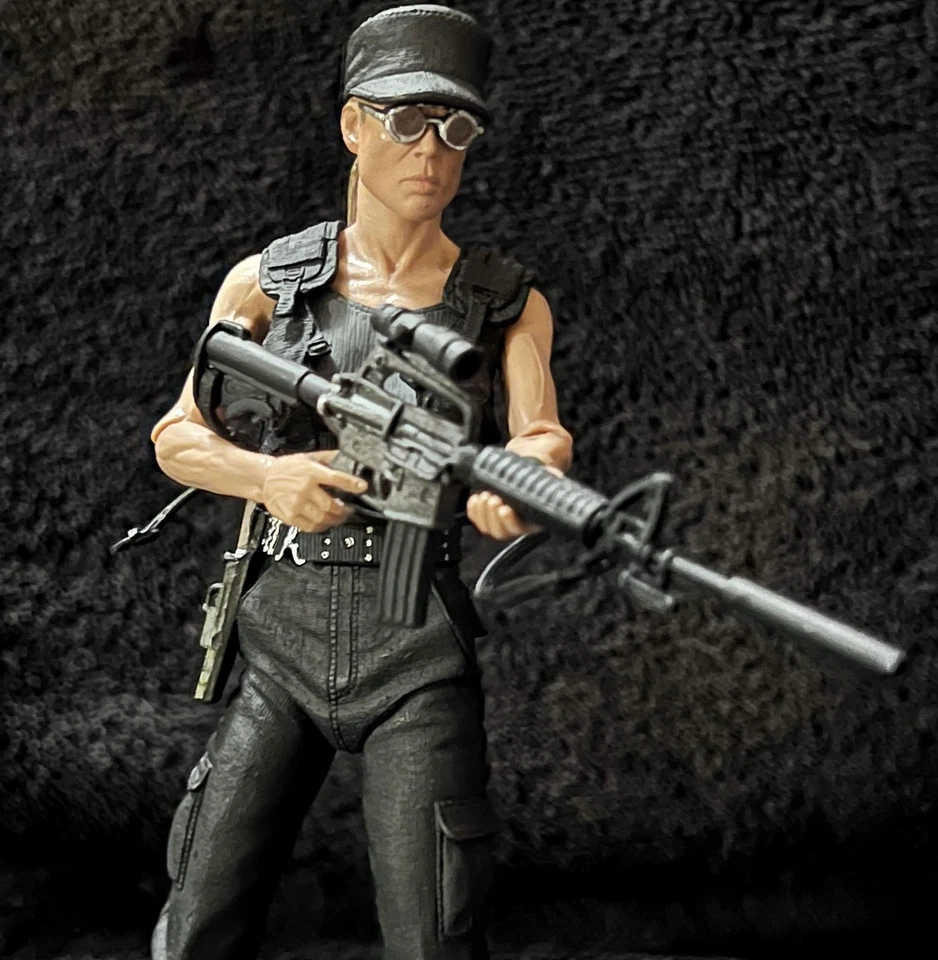 SARAH CONNER • DYSON SHOT • NECA TERMINATOR SERIE 2 Foto 2 de 4