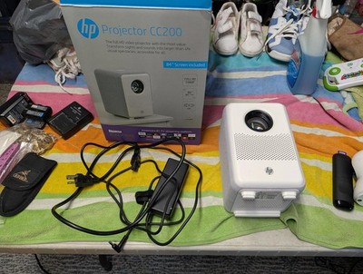 HP CC200 Full HD 1080p Portable LCD Projector