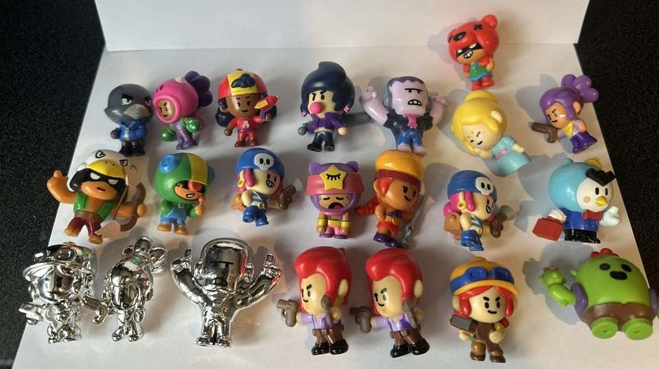 Brawl Stars Mini Figures Bundle x22  - Image 2 of 4