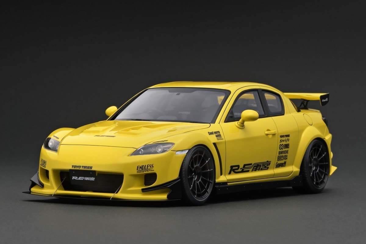 Mazda RX-8 1/18スケール イエロー 1:18 Mazda RX-8 (SE3P) RE Amemiya -- Yellow -- Ignition