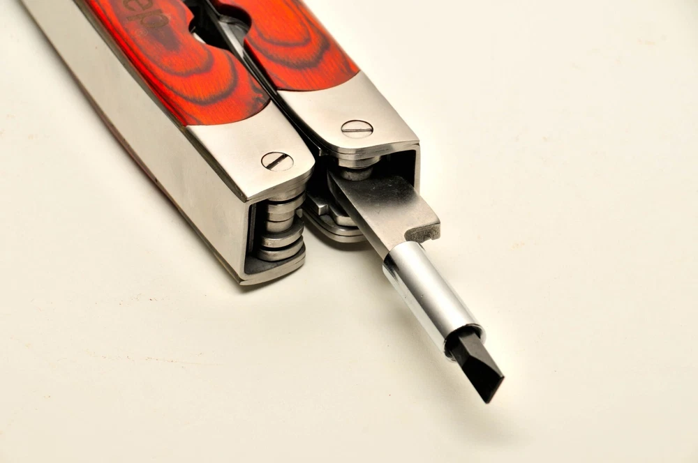 10-in-1 Multi-Tool with Durable Jeep Carry Case  