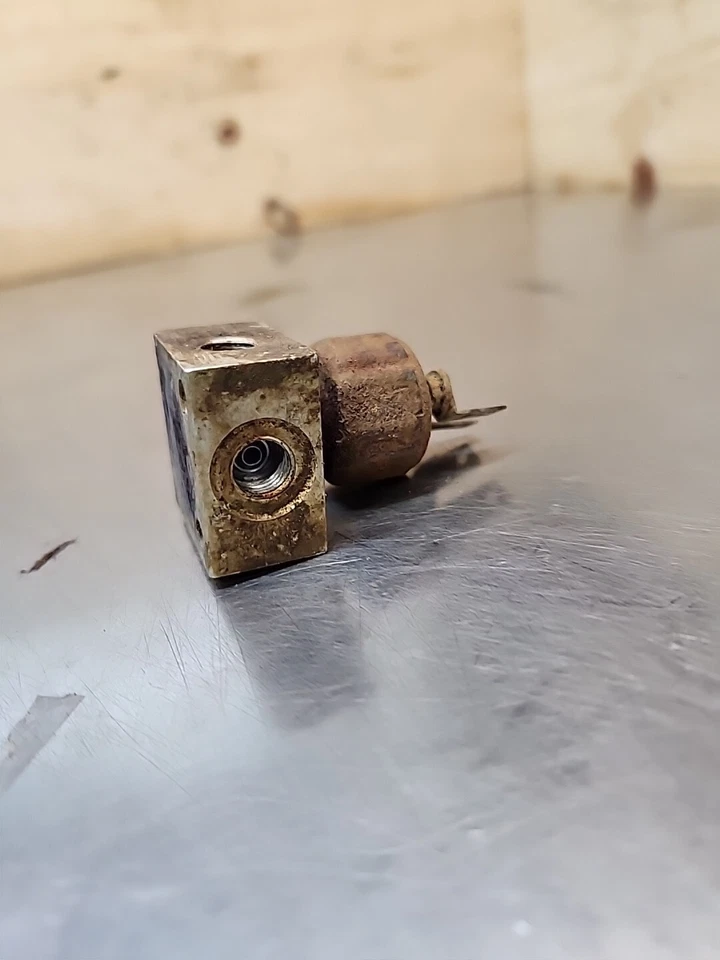 2009 Polaris RZR 800 EFI OEM Brake Switch - Image 4 of 4