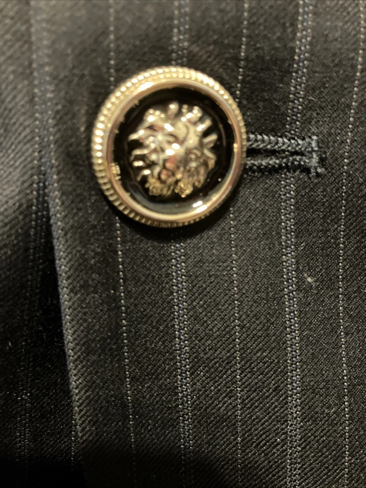 Traje Donald J. Trump COLECCIÓN FIRMA Negro A Rayas Talla 48x40x32 Puños Foto 3 de 4