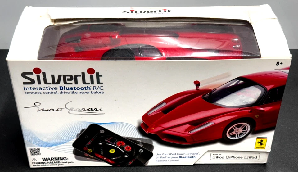 SilverLit Interactive Bluetooth R/C Enzo Ferrari Red - New - Image 2 of 4