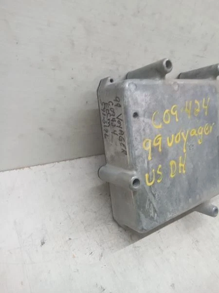 Computadora de transmisión Plymouth Voyager 1999 Foto 3 de 4