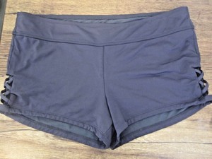mossimo yoga shorts
