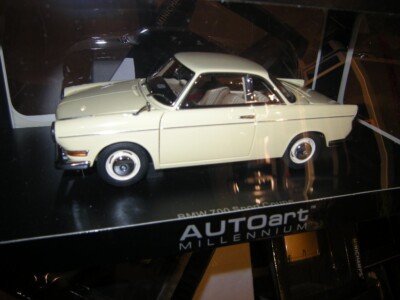 オートアート　1/18　BMW　700　スポーツ　クーペ オートアート 1/18 BMW 700 スポーツ クーペ