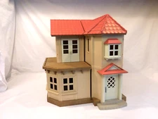 Calico Critters Sylvanian Families Beechwood Hall Town House with working Lights