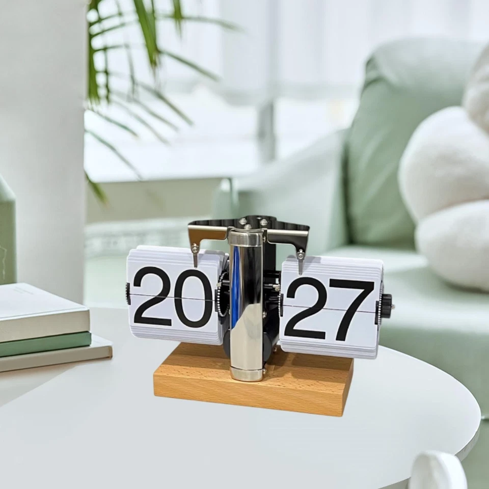 Flip Desk Clock Wood Base Mechanical Flip Clock for Office Restaurant - Image 4 of 4