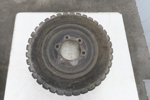 Mitco Solid Solver 8.15-15 Forklift Tire Traction Black 6x220mm Rim