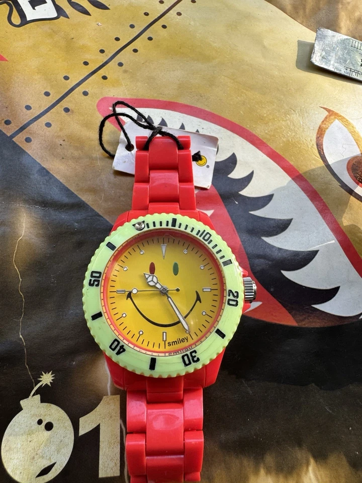 Relógio Smiley Happy Time - Imagem 2 de 4