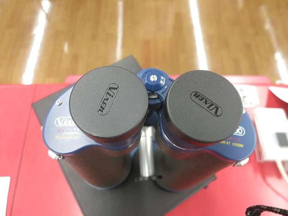 Vixen B4 20x80 Binoculars with Case Rubber Discoloration Dust Inside Lens Used - Image 3 of 4