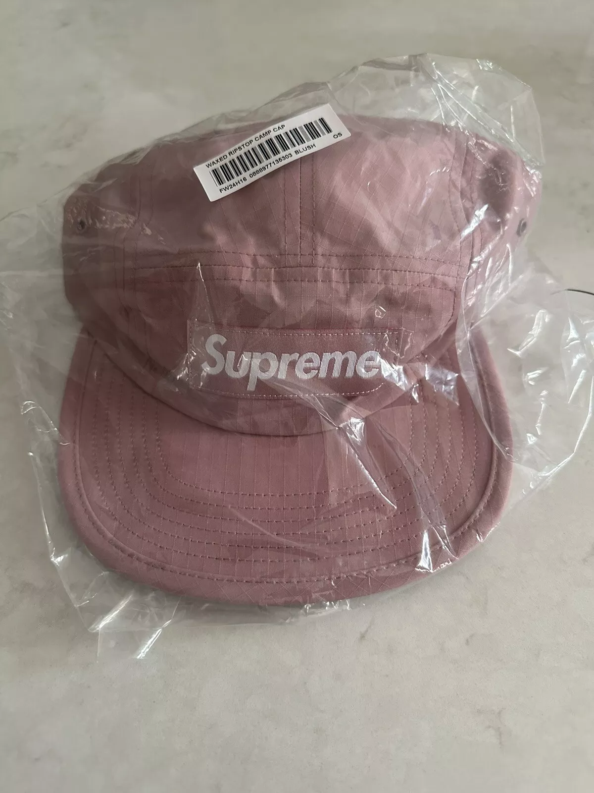 Casquette de camp Supreme FW24 coton ciré ripstop rose clair taille unique neuve EN MAIN