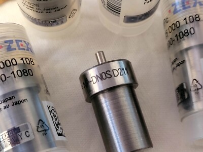 Genuine 6PCS ZEXEL Injector Nozzles DN0SD211, 105000-1080 FOR