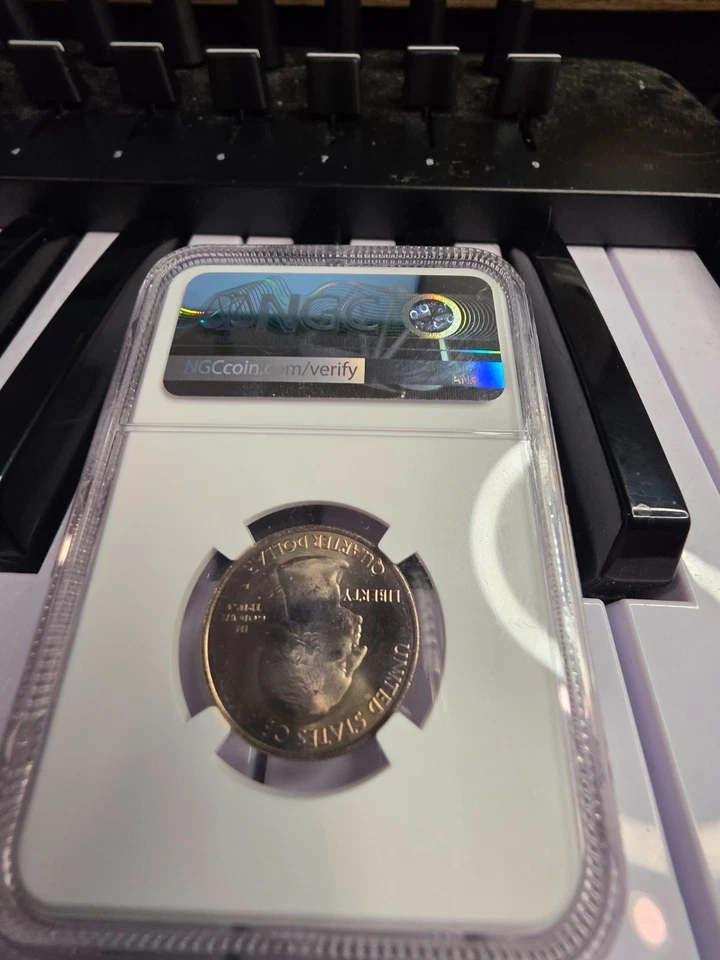 2010-D 25C PCGS MS66 - Clad Mount Hood Quarter GREAT TONING - Image 2 of 2