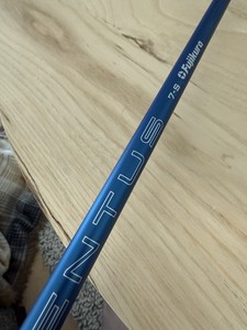 Fujikura Ventus Blue Velocore 7S rigide 42 tige bois