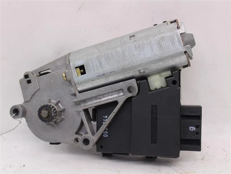 Used Sunroof Motor fits: 2000 Bmw X5  Grade A Foto 2 de 4