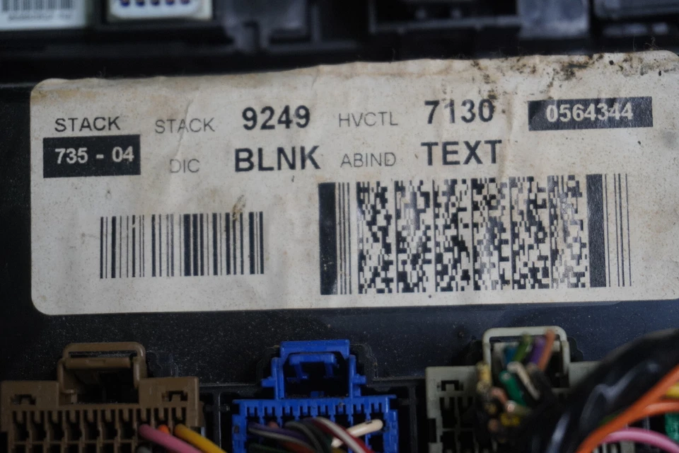 Chevrolet Traverse 2010 2011 2012 control de aire acondicionado peligro temperatura OEM 20917130 Foto 3 de 4