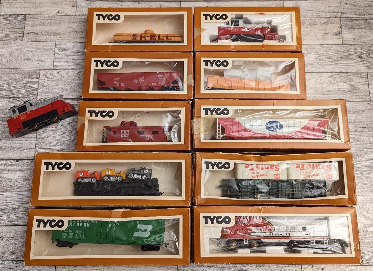 Tyco HO Scale Rocky Mountain Train Lot W/boxes, 50 OFF
