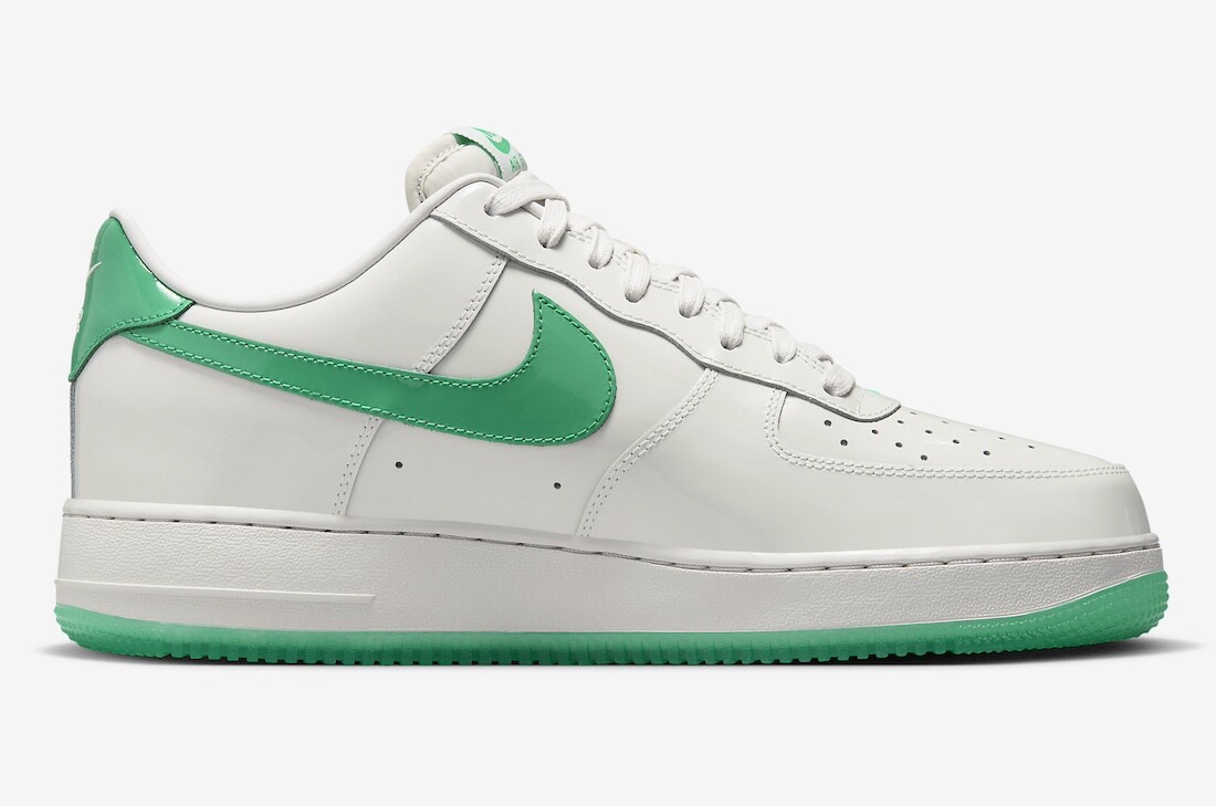 NIKE UNDEFEATED × Nike Air Force 1 26cm Undefeated x Nike AF-1