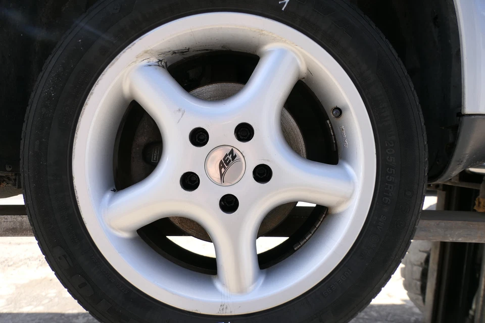 4x A4 B5 A6 4B Alufelgen 205/55 R16 91V Sommerreifen Reifen KBA 44409 AEZ 3-5mm - Bild 3 von 4