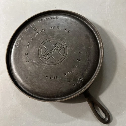 Griswold Cast Iron Griddle Number 9 Large Block.  609