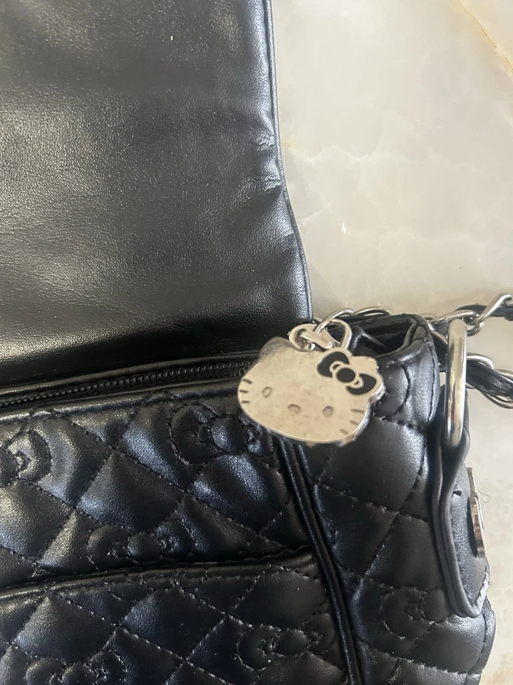Bolso de Mano Loungefly Sanrio Hello Kitty Cuero Simulado Negro Cartera Foto 4 de 4