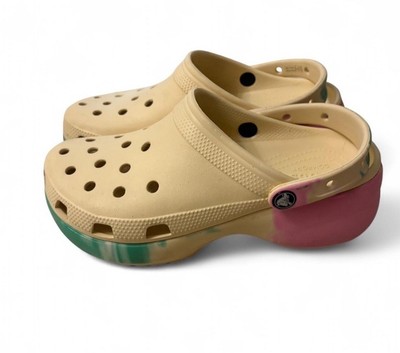 Crocs Classic Platform Ombre Clog Vanilla / Multi Women's Sandals Size 6